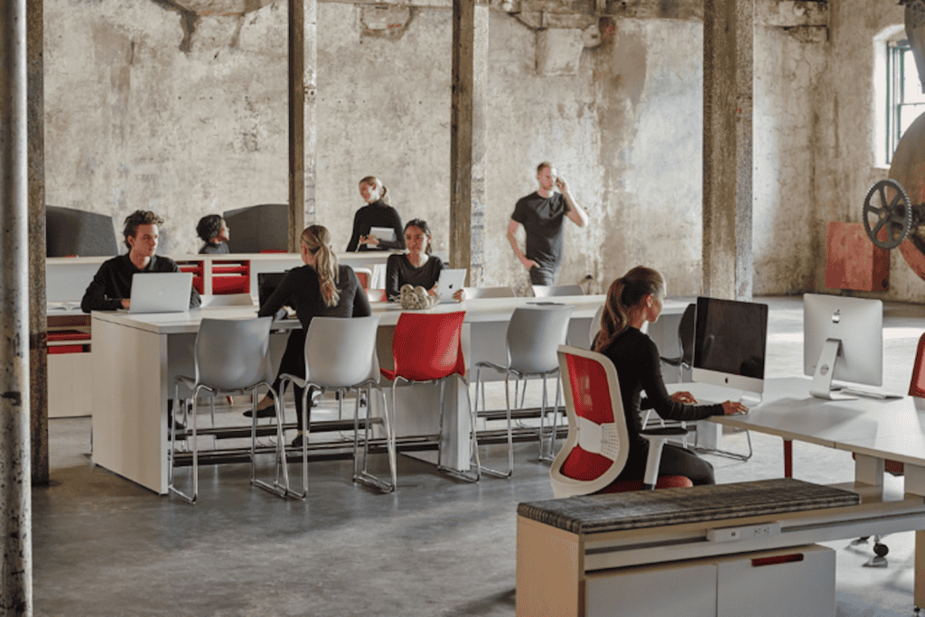 pros and cons of an open office floor plan